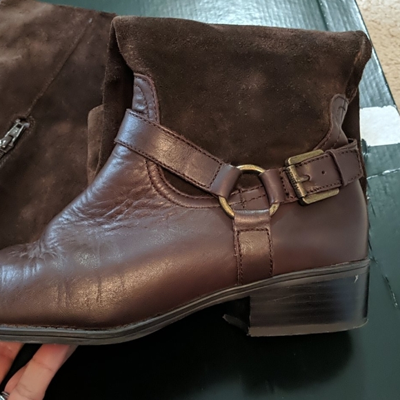 Women's boots - Picture 3 of 5